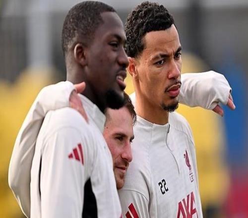 科纳特：埃基蒂克训练非常勤奋，我毫不怀疑他会不断进步