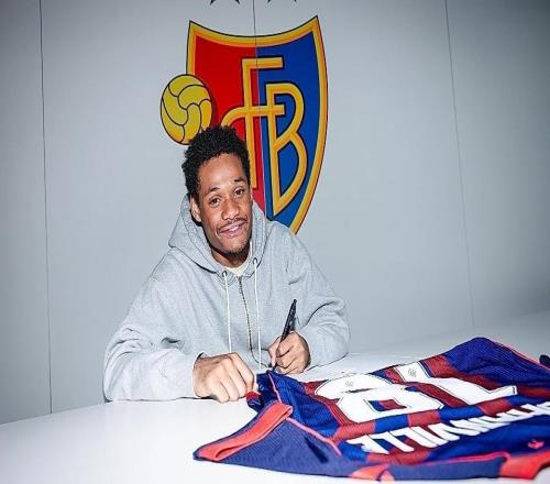 官方：多特19岁前锋迪朗维尔租借加盟巴塞尔