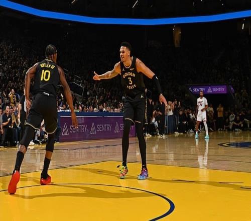 组织能力也被低估了！勇士后场新秀身上还有不小的潜力可以挖掘