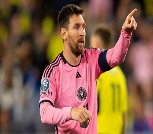 皇家马德里传奇球星劳尔近日在接受采访时出人意料地发言