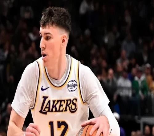 湖人109110惜败魔术球员评价：艾顿良好，4人及格，5人低迷