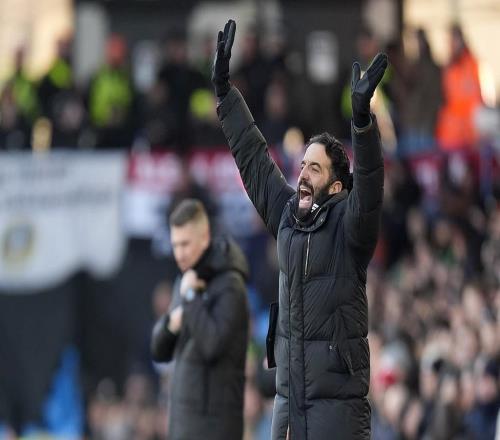 记者：阿莫林不善于提升球员，俱乐部难辞其咎