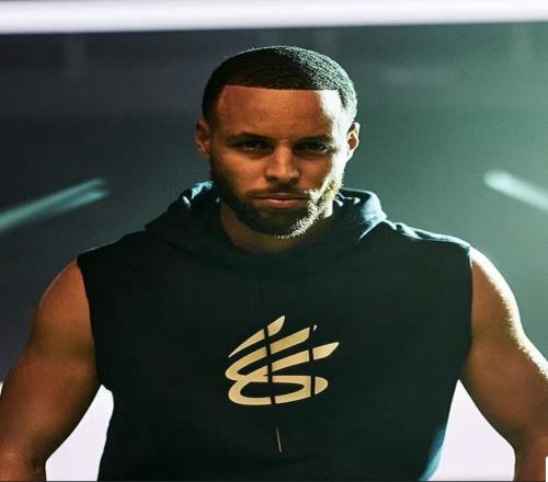 杜兰特我不是不尊重安德玛但库里应该一直是一个耐克球员