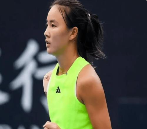 袁悦决胜盘好牌打烂无缘正赛，郑钦文险胜邦女郎被调侃赢得不漂亮