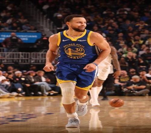 库里砍31分6板7助，成为历史上30+得分场次最多的控球后卫