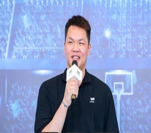 广东队外援4选1，包括NBA榜眼中锋，朱芳雨打造争冠阵容