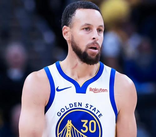 空砍48分12记三分！库里太狠了，一战刷爆多项NBA纪录，愈老愈妖