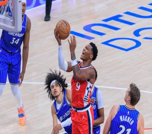 魔术逆转快船！伦纳德空砍37+8，马瑟林丢绝杀！7换1交易赚大了