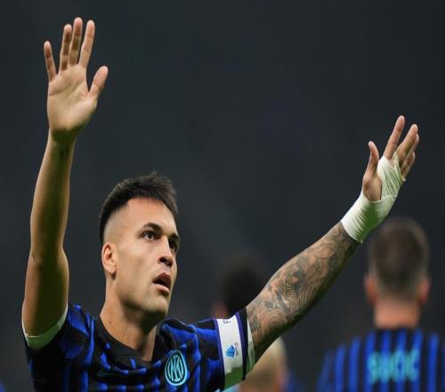 意甲最新积分战报：榜首易主，前2积分相同，那不勒斯爆冷