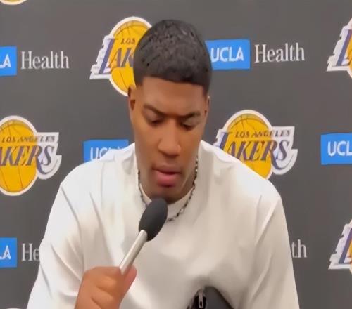 雷迪克言论或证湖人无补强！湖记接受无夺冠可能詹皇：伤病频发