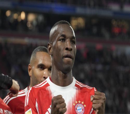 杰克逊数据：出场59分钟，2次射门就打入1球