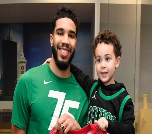 你也想塔图姆：我儿子8岁，我努力再坚持10年跟他一起打NBA