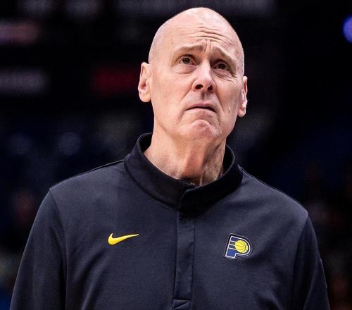 13连败！步行者创耻辱纪录，千胜里程碑难产，卡莱尔在下一盘大棋