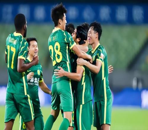 蒙哥马利刚来国安带队冬训，就迎来久违强援复出，曾效力过葡超