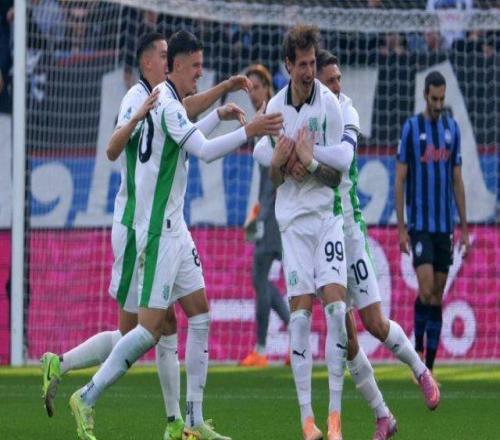 贝拉尔迪造3球，绿巴萨痛击真蓝黑