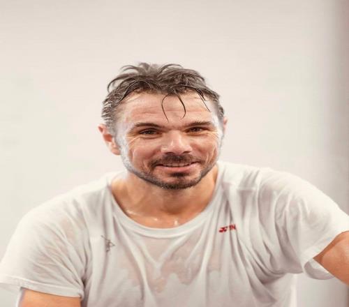 兹维输球又砸拍，何时能学瓦林卡大器晚成