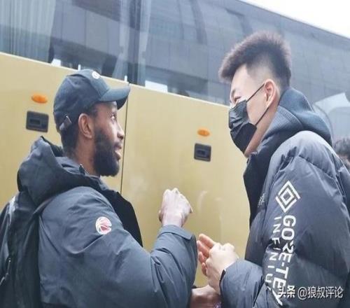 引爆交易市场超级大鱼：辽宁男篮处理张镇麟去留问题已有球队有意