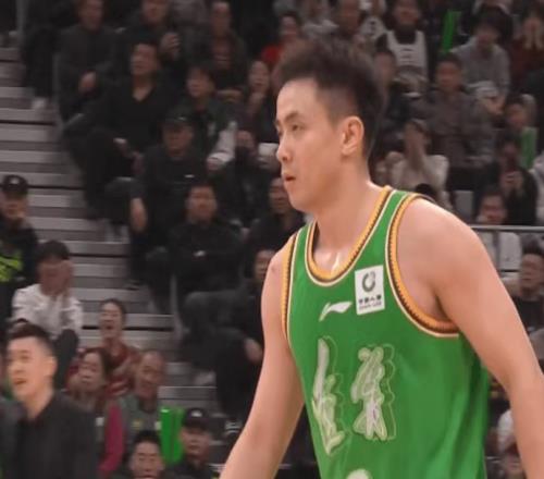 一战证价值！赵继伟复出首秀多数据全队最高成辽宁取胜头号功臣