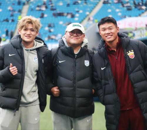 海港有爱妃刘如麻放弃刘主任吧！李昂稳固后防请申花回购马莱莱