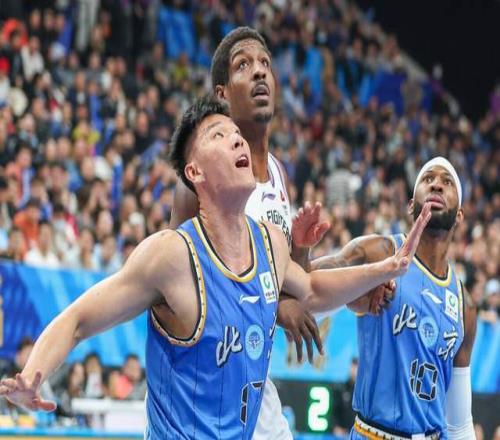 首钢惨败揪出罪魁祸首！顶薪内线在场狂输19分，许利民被坑惨了