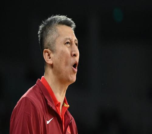 喜迎两连胜！中国男篮逆转台北男篮，郭士强轻敌！赵继伟犯满离场