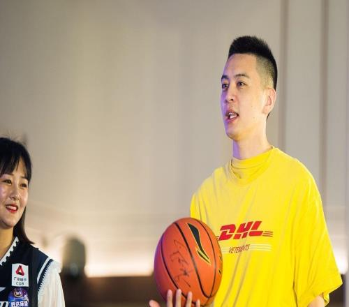 开拓者“遛马战术”曝光！杨瀚森成NBA最忙新秀，背后藏着百万美金算盘