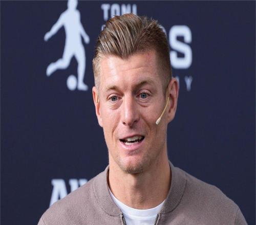 克罗斯谈皇马vs曼城：曼城没什么有威胁的进攻，本不该赢球