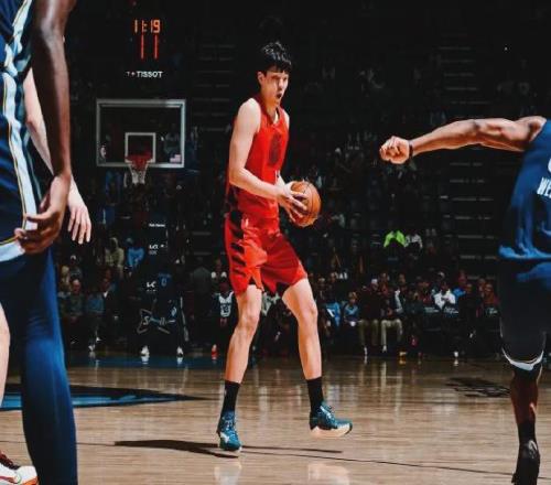 流弊！掩护助攻联盟第3！杨瀚森生涯第一次休战