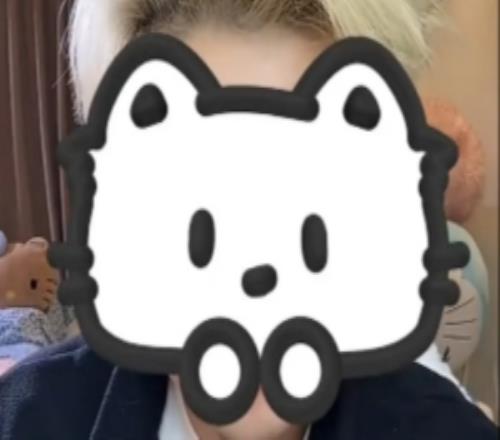 涵艺：Poppy教练应该是去滔搏了，这个可以跟你们说一下