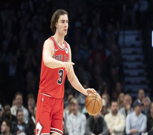 今日战报！残阵公牛复仇热火止3连败道苏姆29+8+9热巴21+11