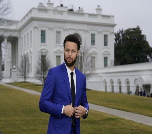 勇士高居NBA榜首！库里功不可没