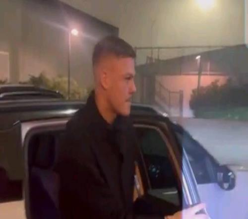 即将正式加盟，霍尔姆已抵达尤文的医疗中心接受体检