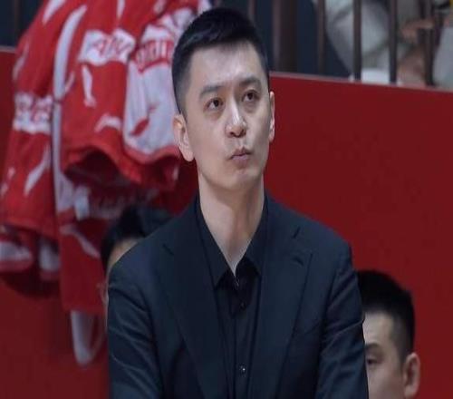 辽宁男篮三连胜复苏，莫兰德14+21，王岚嵚23分赛季新高保住前10