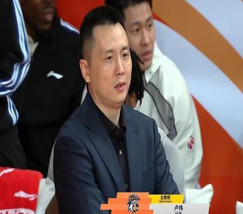 上海男篮30分大胜，弗格36分大爆发，邹阳空砍18分6篮板4抢断！