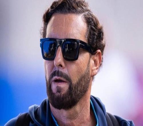 被提名为国家电台跨年主持人，博尔达拉斯：这个提议很吸引我