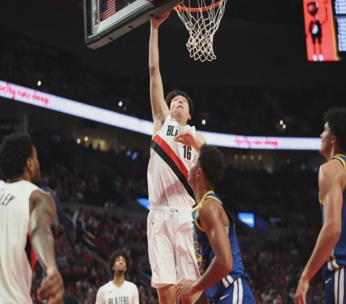 狂轰139分！开拓者打服勇士！杨瀚森NBA生涯第一扣