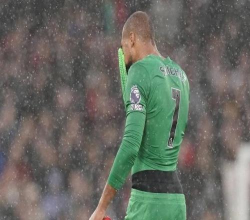 罗伯特桑切斯：国家队是否征召取决于主教练，我一直有信心