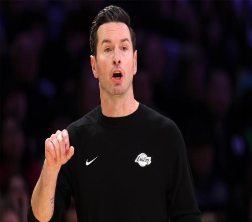 湖人队艾顿在主教练雷迪克赛后透露自己感到沮丧后，坦言了这一点