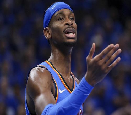 0.7秒绝杀！第6败提前到手！73胜神迹难破，张伯伦的纪录保不住了