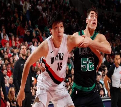 命中生涯第2个三分！杨瀚森追平姚明，开拓者险胜！