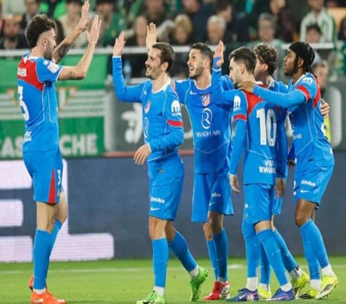 马竞50横扫贝蒂斯，创队史新纪录，佩莱格里尼耻辱离场