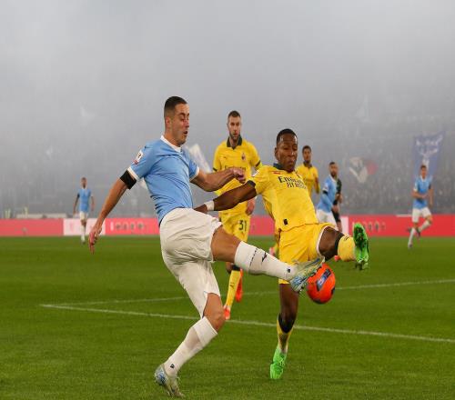 意大利杯不敌拉齐奥，米兰各项赛事13场不败被终结