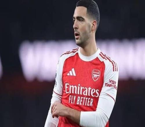 名记：阿森纳担心梅里诺因严重脚伤长期缺阵，他将去看专家