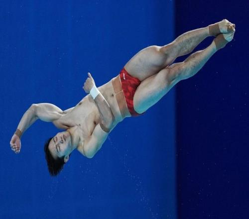 对话走过低谷和绝望，王宗源终于找回了最初的自己