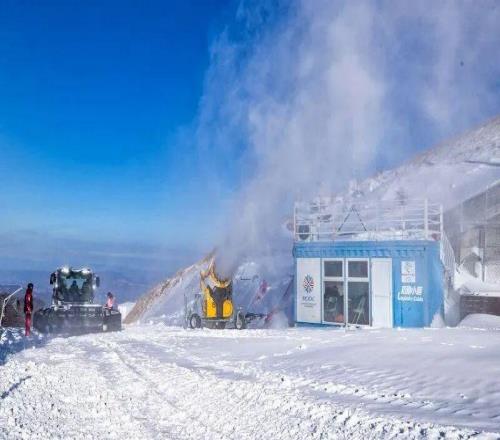 国家高山滑雪中心“雪飞燕”今冬将有序开放13条专业雪道