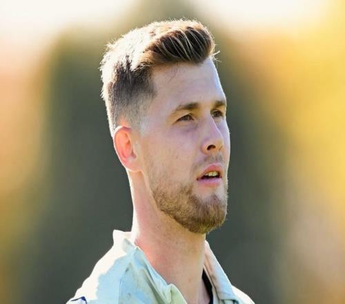 记者：遭遇车祸事件的何塞普已经归队，将随国米出战维罗纳