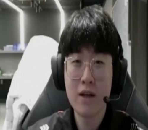 Zeus：Kanavi哥积极地在游戏内沟通BO1有些索然无味