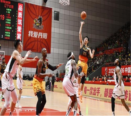 不止热血竞技！中国人寿寿险镇江市分公司在CBA赛场传递温情守护