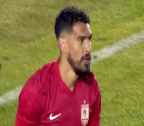 外媒：奥莫与亚泰的合同还有一年，能否随队征战中甲还是未知