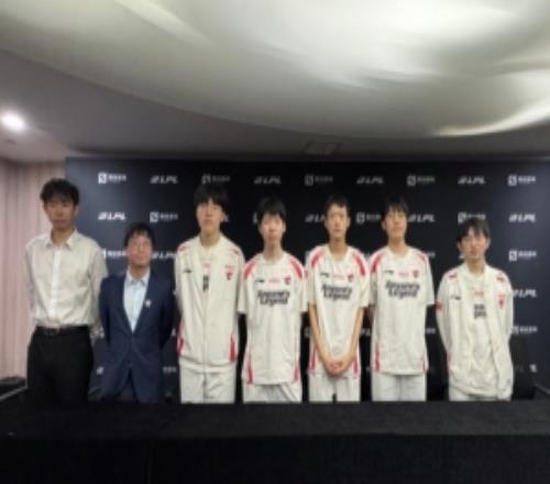 AL赛后群访教练：我们的训练与比赛一开始就是为了季后赛准备的